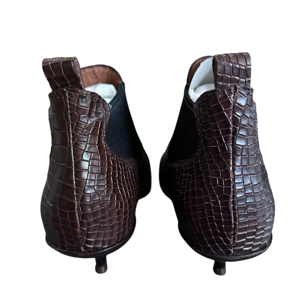Jeffery Campbell Paine‎ Crocodile Embossed Kitten Hill Ankle Boots Size 9 Brown